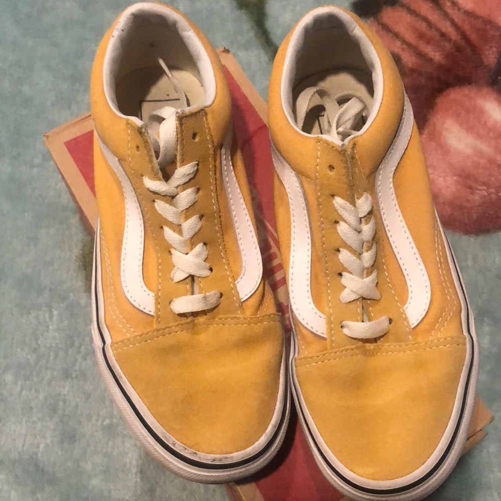 Vans mustard old skool size 6.5 womans